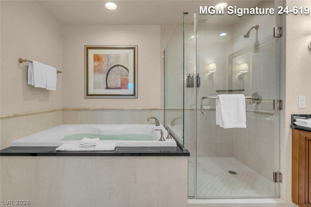 Photo 34 of 92, 145 E Harmon Avenue #2419&2421