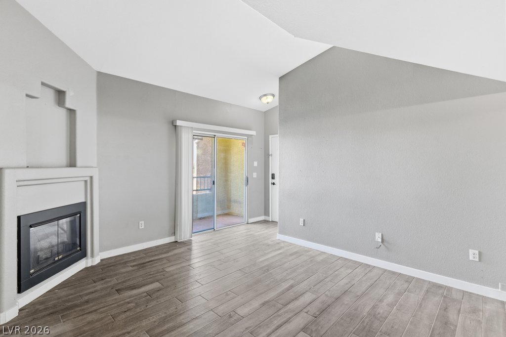 Photo 11 of 27, 2120 Ramrod Avenue #928