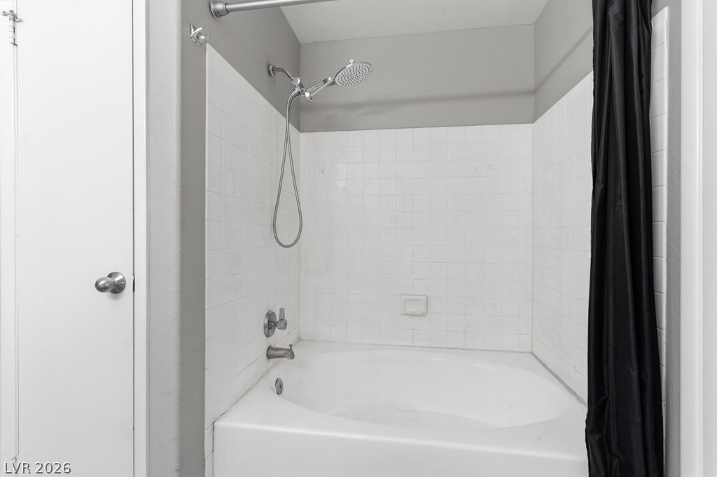 Photo 17 of 27, 2120 Ramrod Avenue #928