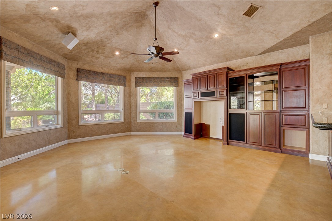 Photo 11 of 63, 9625 Grand Isle Lane