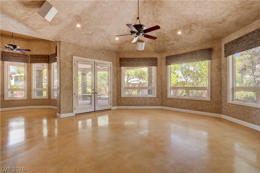 Photo 12 of 63, 9625 Grand Isle Lane