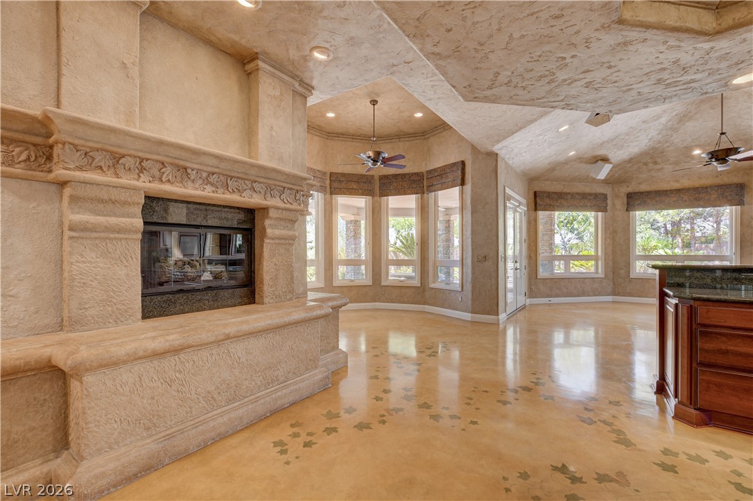 Photo 14 of 63, 9625 Grand Isle Lane