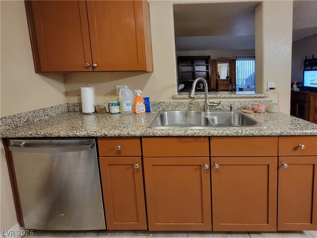 Photo 12 of 19, 2120 Ramrod Avenue #212