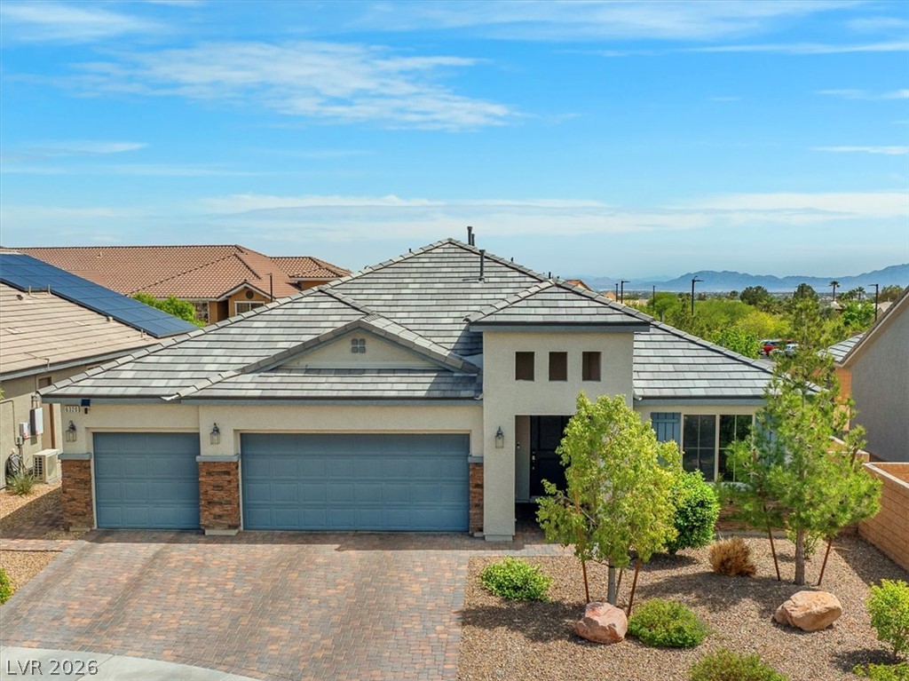 6320 Regina Ridge Street, Las Vegas 89149