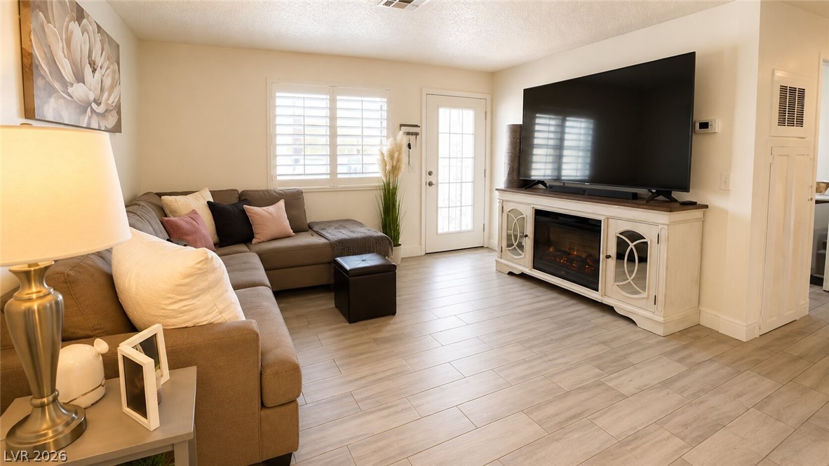 Photo 5 of 2140 Petersham Court #B