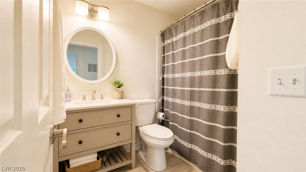 Photo 12 of 22, 2140 Petersham Court #B