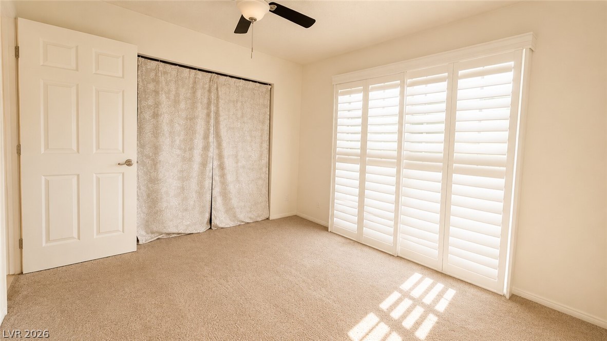 Photo 14 of 22, 2140 Petersham Court #B
