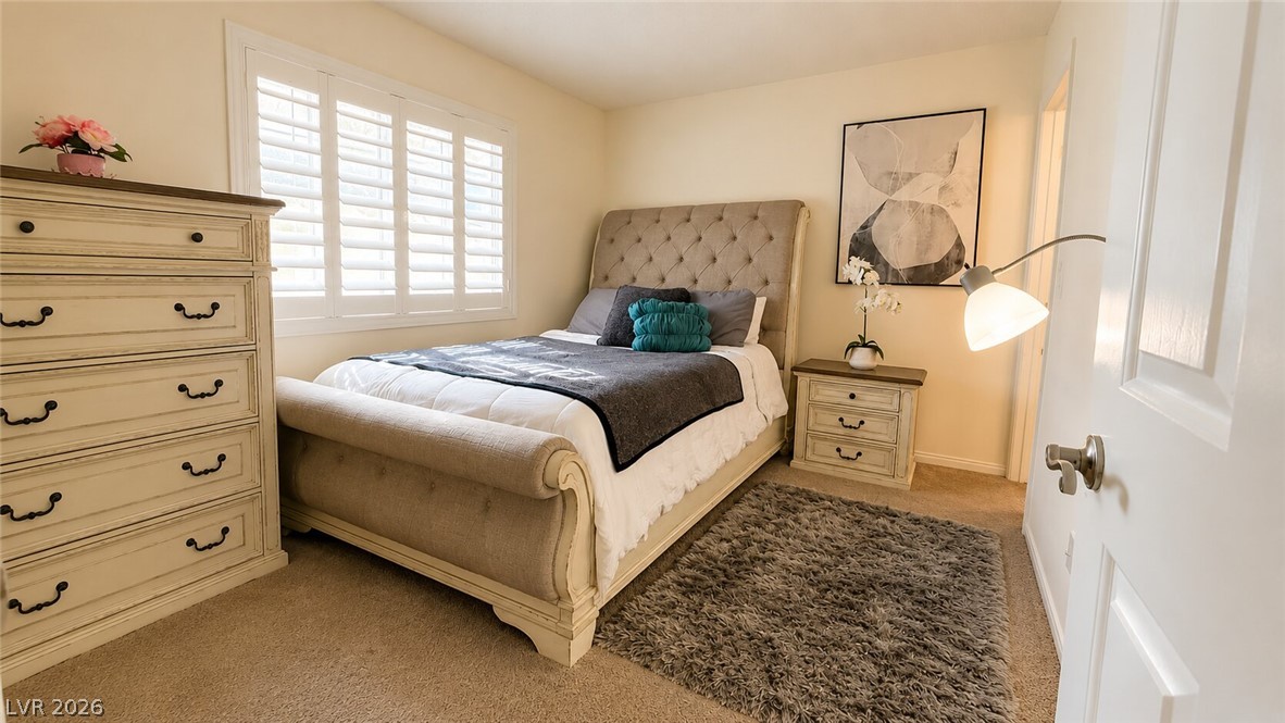 Photo 15 of 22, 2140 Petersham Court #B
