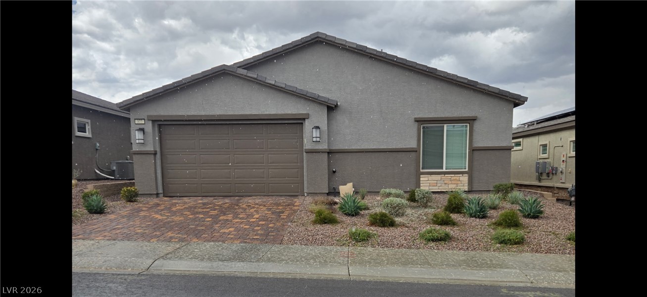 377 Aravalli Crest Street, Henderson