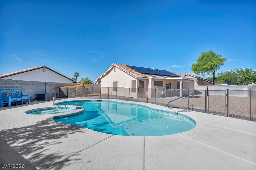 Photo 3 of 5326 Sun Meadow Court