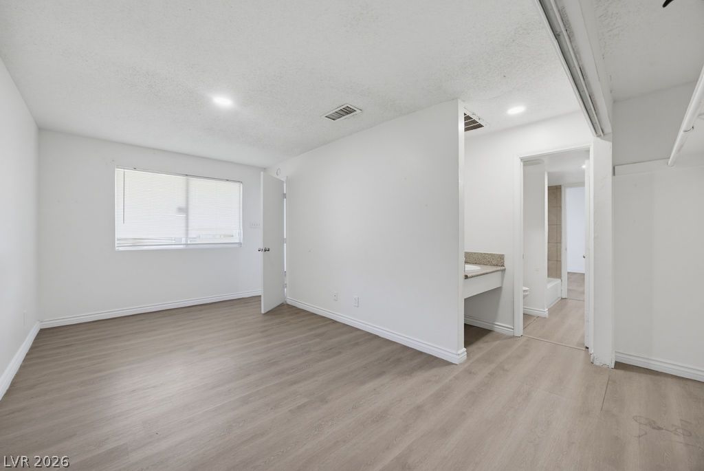 Photo 58 of 62, 716 N 11th Street