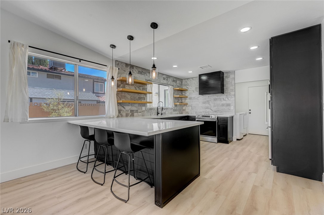 Photo 18 of 59, 8904 Pesaro Drive