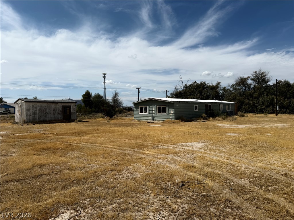 71 S Leslie Street, Pahrump