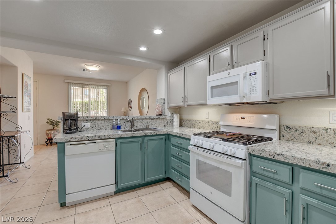 Photo 12 of 62, 10190 Deerfield Beach Avenue #102