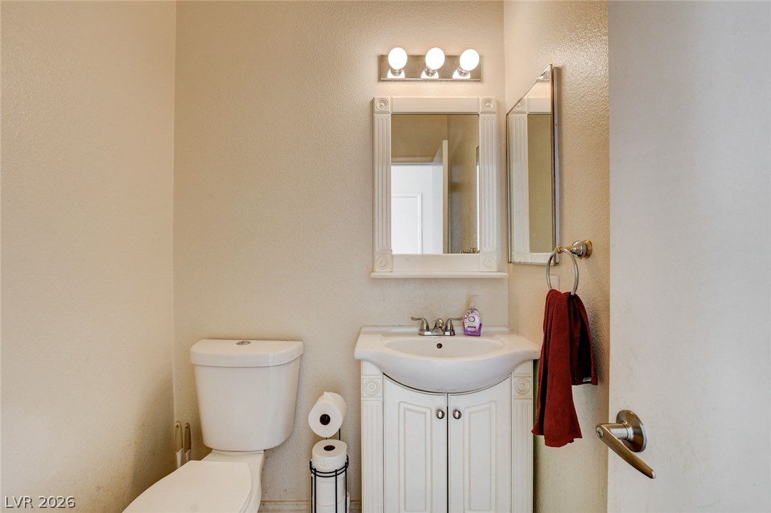 Photo 6 of 45, 7900 Rustic Canyon Court