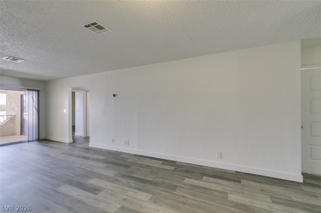 Photo 10 of 36, 1941 Scimitar Drive #0