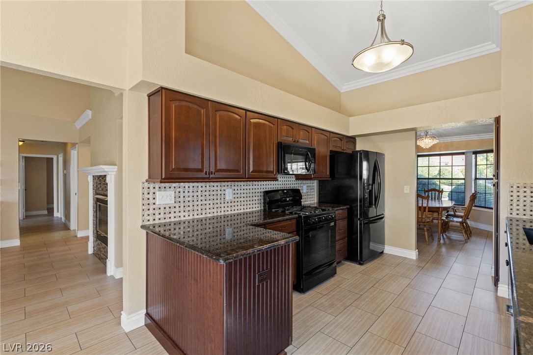 Photo 14 of 49, 5128 Linkside Drive