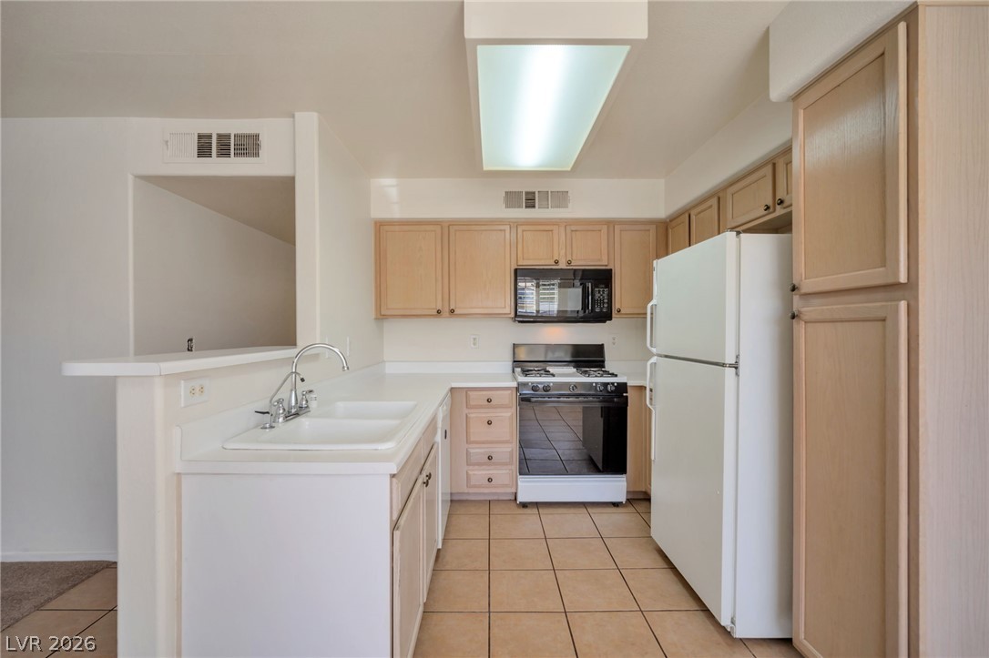 Photo 2 of 3046 Tarpon Drive #101