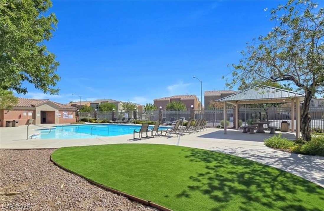 6597 Roundstone Bog Avenue, Las Vegas 89139