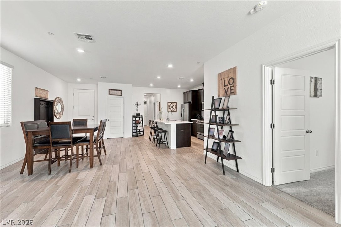 Photo 17 of 49, 9476 White Fir Grove Court