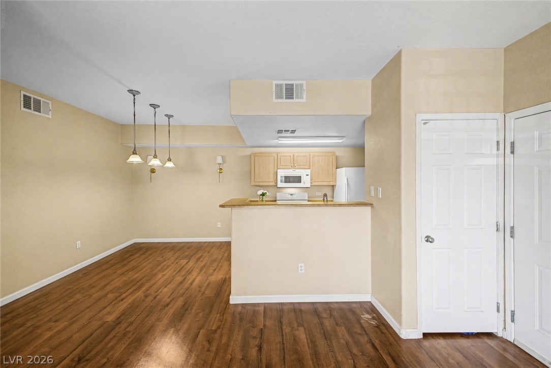 Photo 12 of 30, 8250 N Grand Canyon Drive #2179