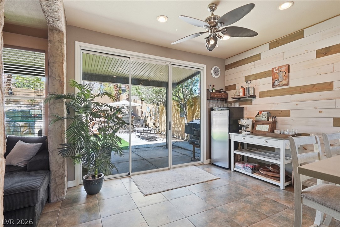 Photo 15 of 56, 1701 Estrella Street