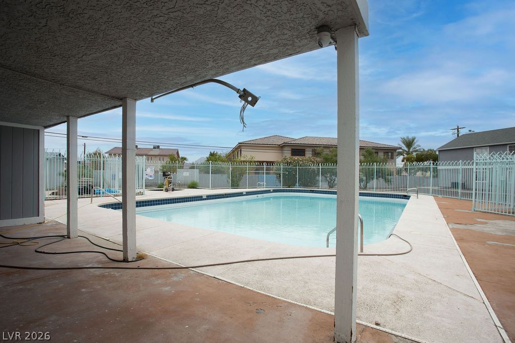1926 Nebula Drive, Las Vegas 89115