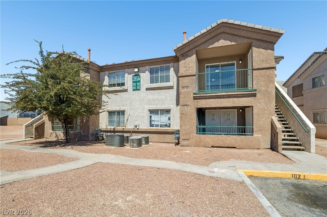 3956 Danny Melamed Avenue #202, Las Vegas 89110