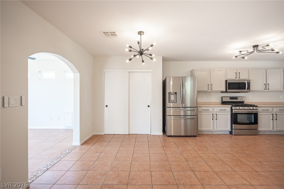 Photo 7 of 54, 6133 Crystal Talon Street