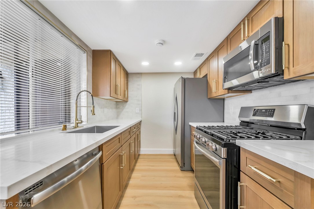 1405 Vegas Valley Drive #51, Las Vegas 89169