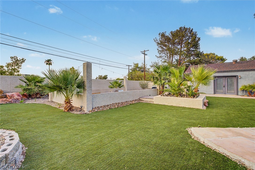 Photo 75 of 83, 1572 Santa Anita Drive
