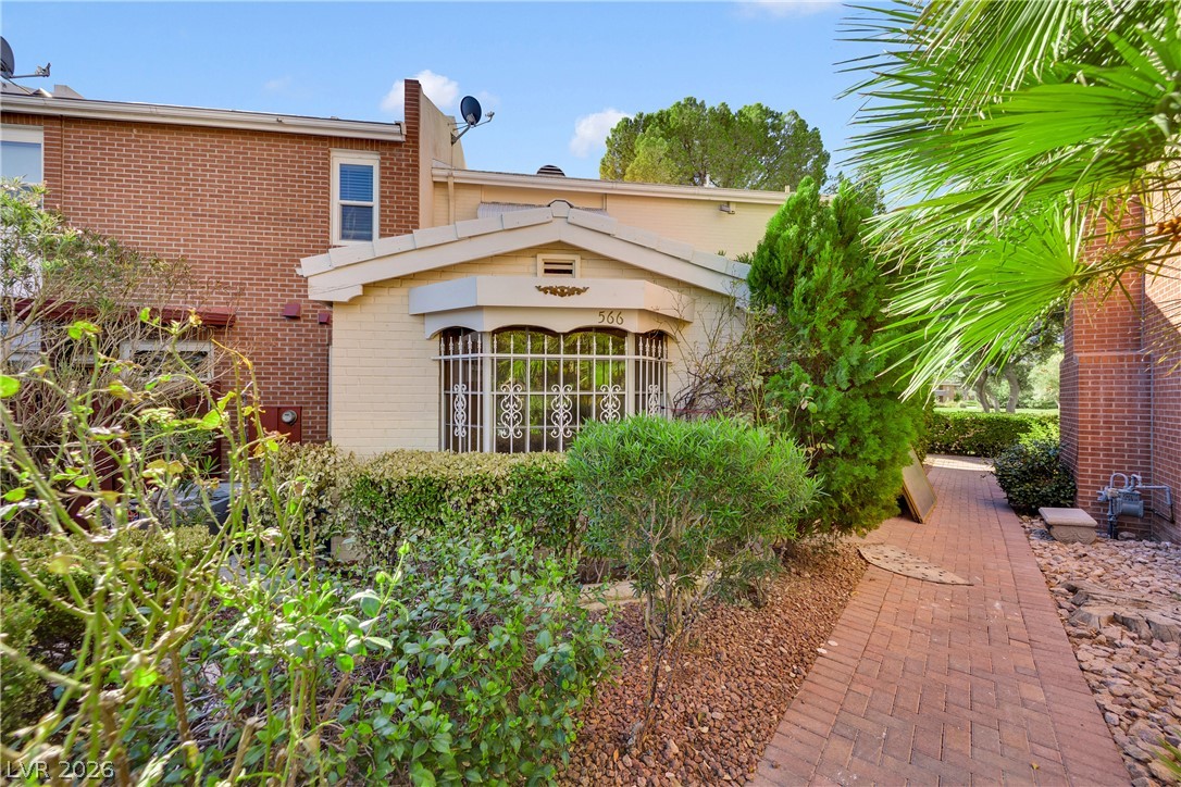 566 Tam O Shanter, Las Vegas 89109