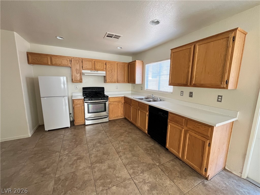 Photo 5 of 5220 Paradise Valley Avenue