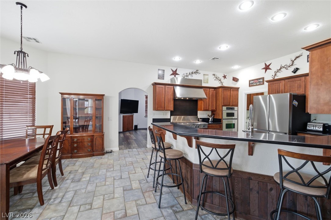 Photo 6 of 33, 3890 Oakleaf Avenue