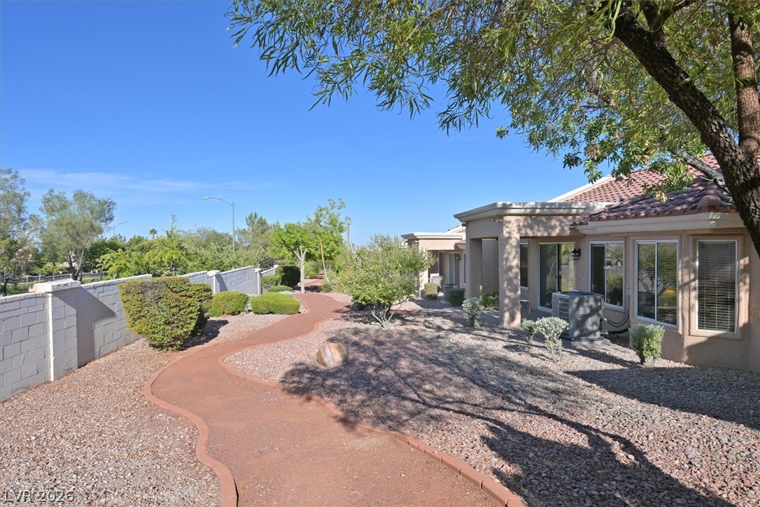Photo 24 of 42, 10008 Bundella Drive