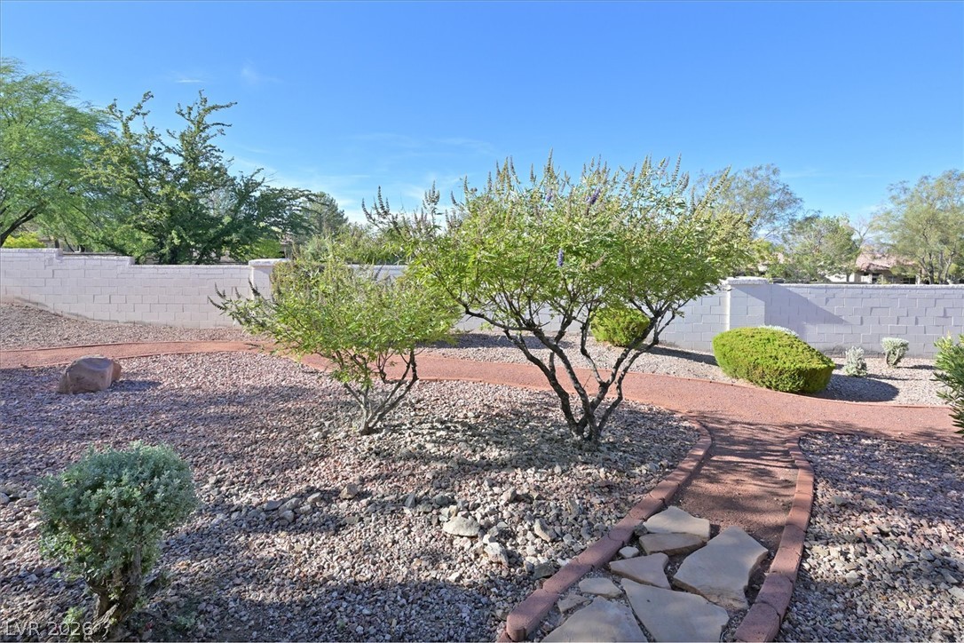 Photo 27 of 42, 10008 Bundella Drive