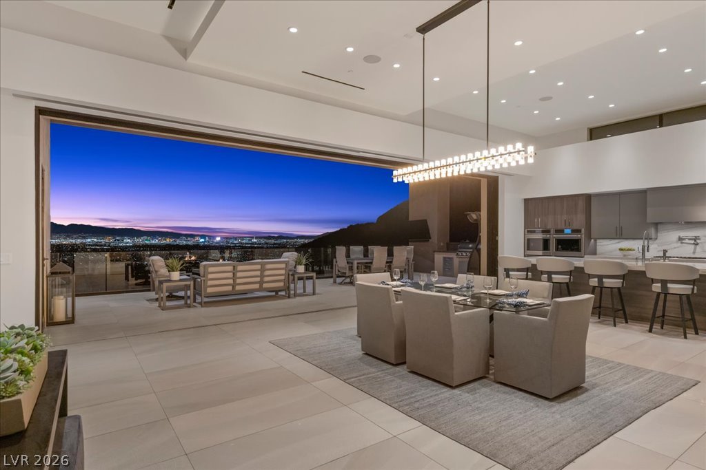 Photo 7 of 97, 657 Ridgestone Rim Court