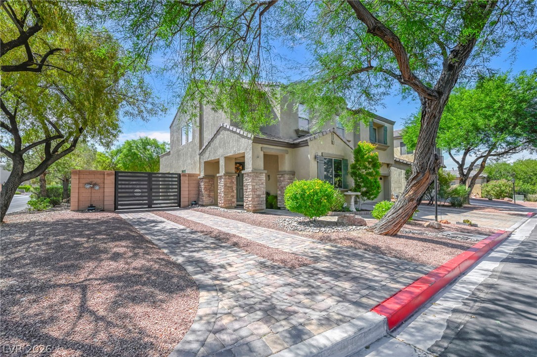 8013 Flambeau Street, Las Vegas 89131