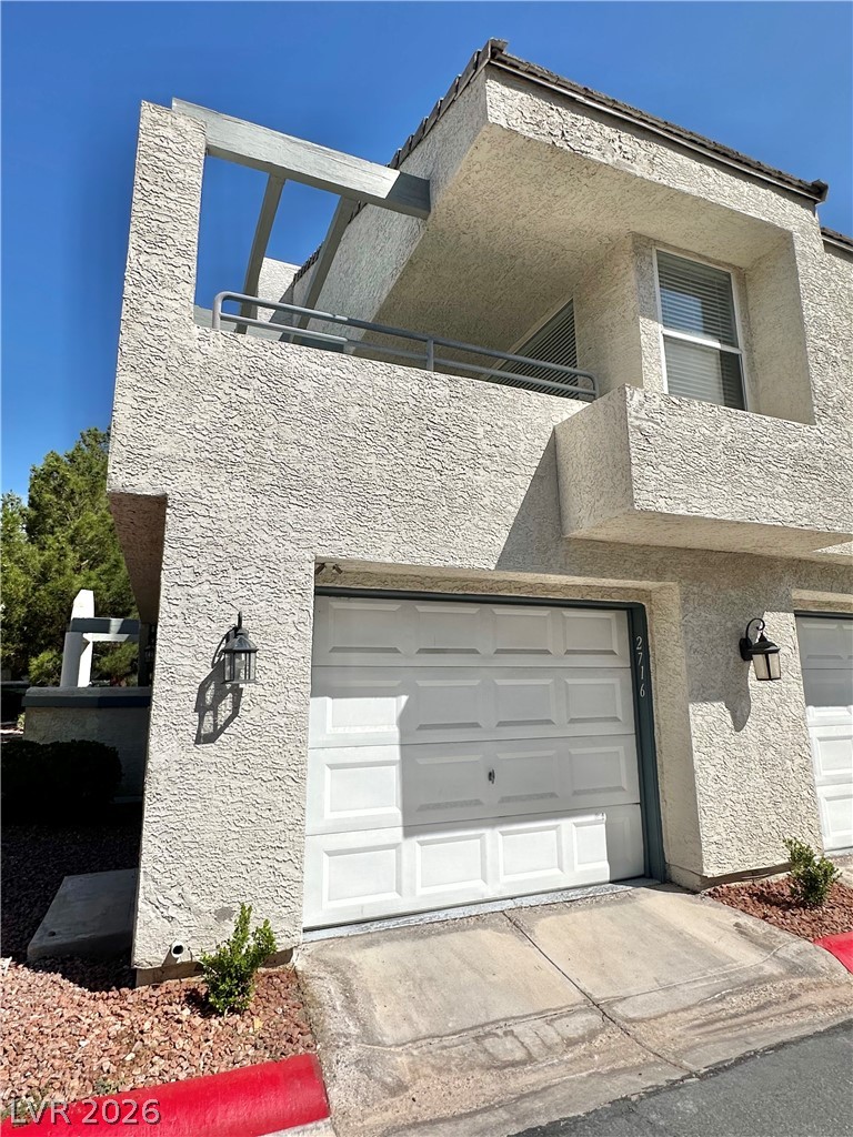 Photo 4 of 2716 LODESTONE Drive