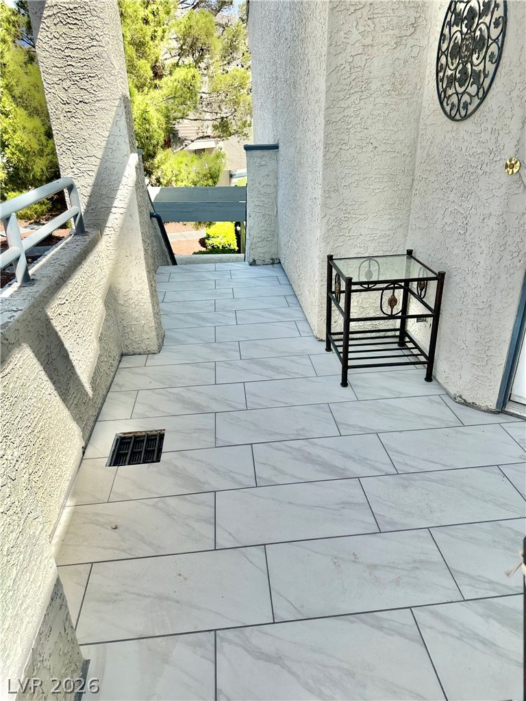 Photo 7 of 49, 2716 LODESTONE Drive