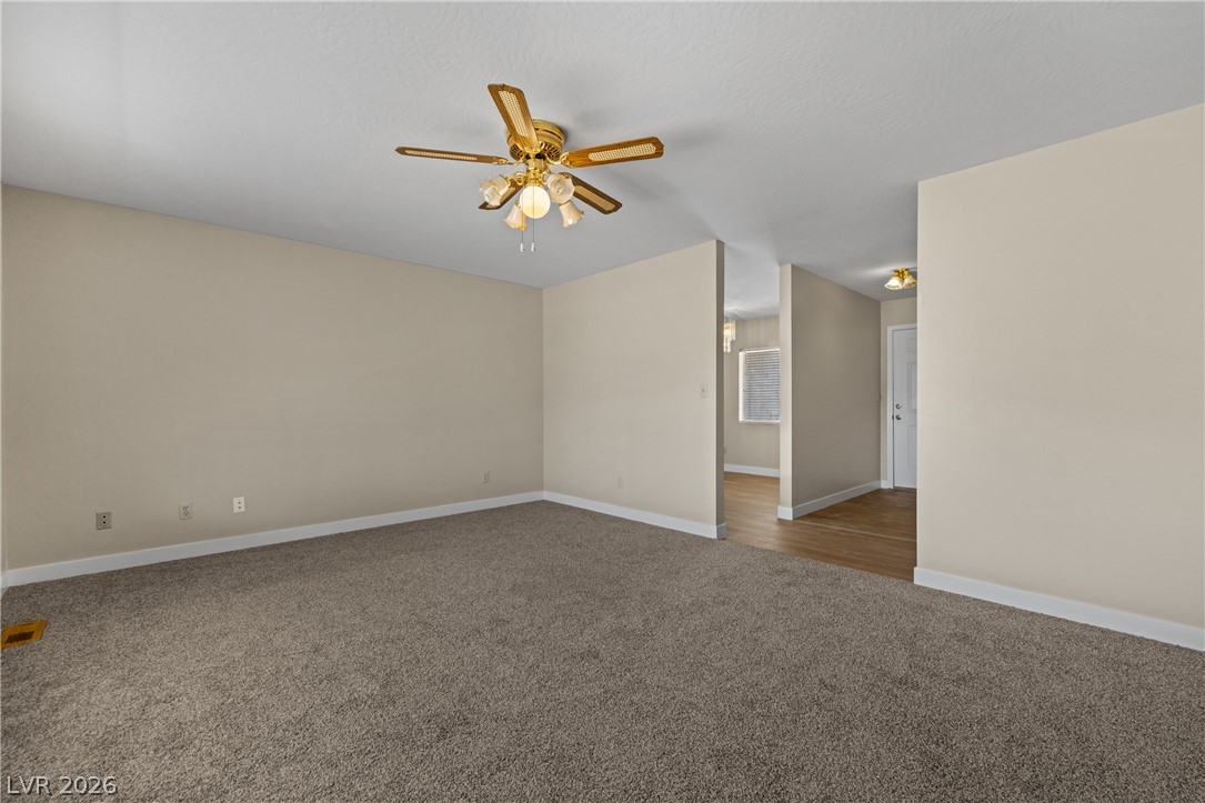 Photo 4 of 1225 W Cottonwood Avenue