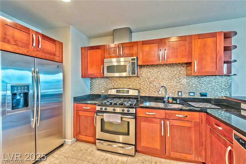 Photo 7 of 20, 4525 Dean Martin Drive #604