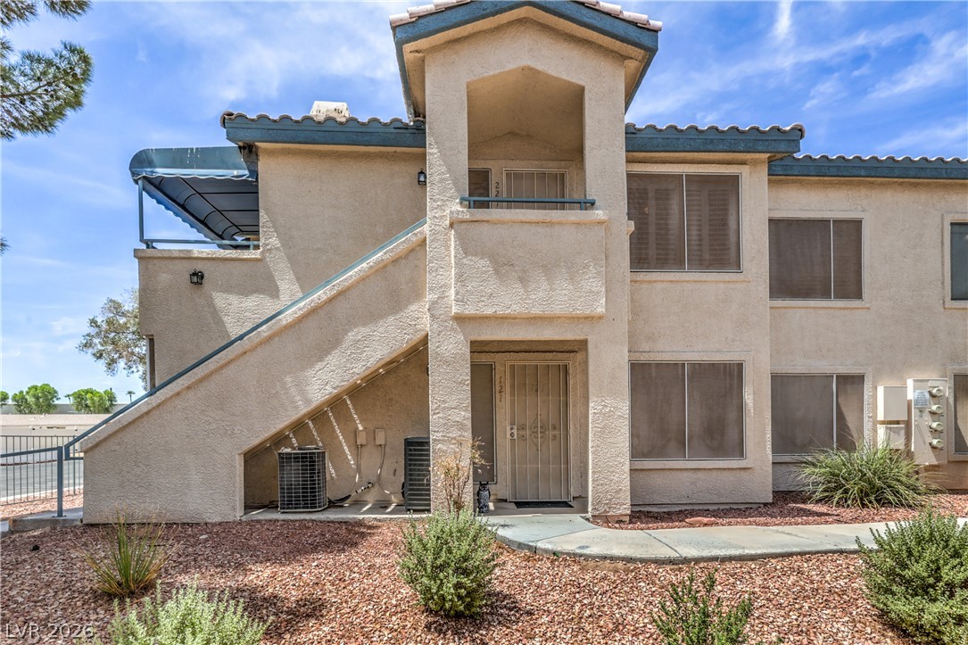 3425 E Russell Road #221, Las Vegas 89120