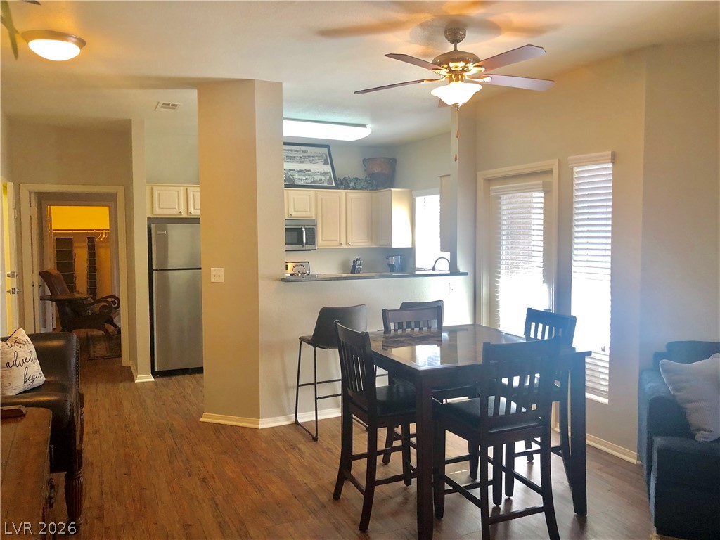 Photo 14 of 36, 5250 S RAINBOW Boulevard #2105