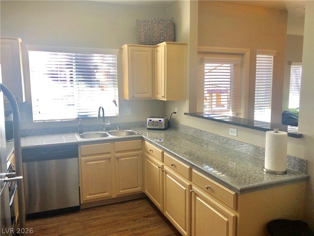 Photo 9 of 36, 5250 S RAINBOW Boulevard #2105