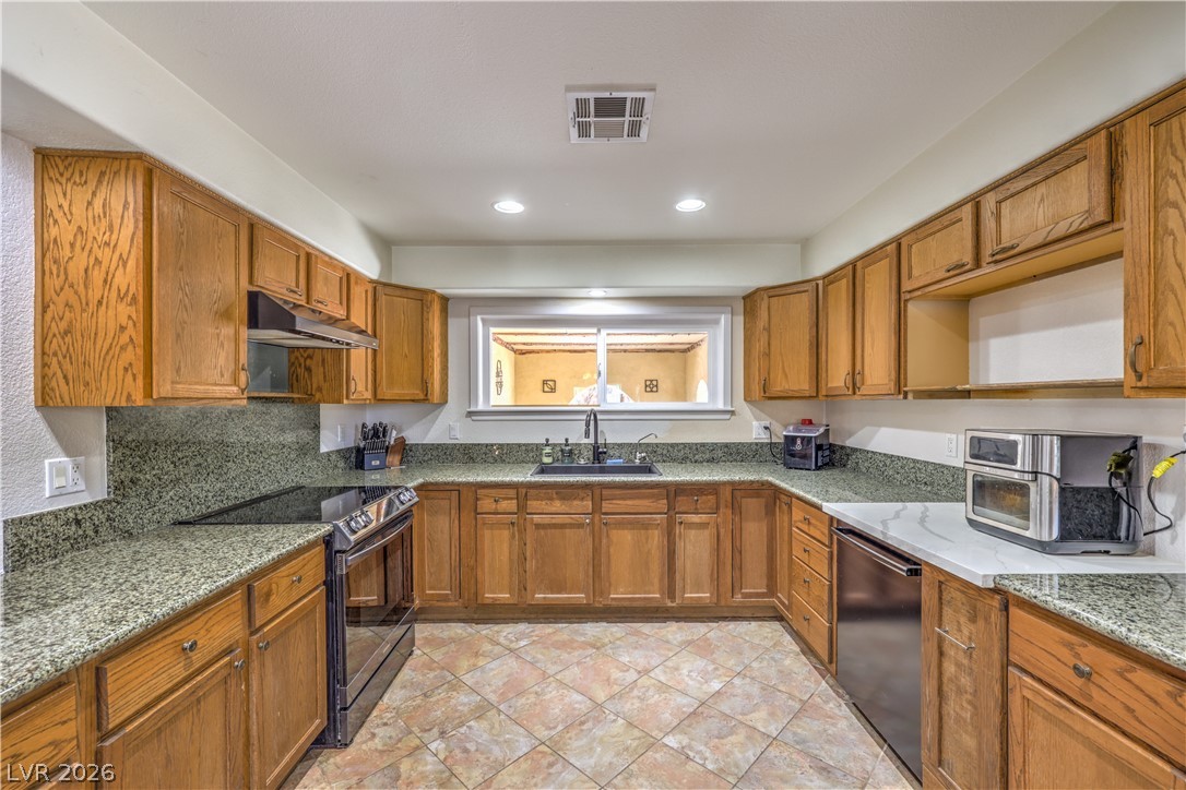 Photo 5 of 1610 Quarter Horse Drive