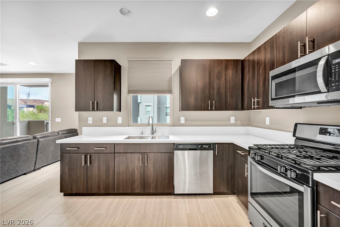 Photo 12 of 56, 11238 Essence Point Avenue #202