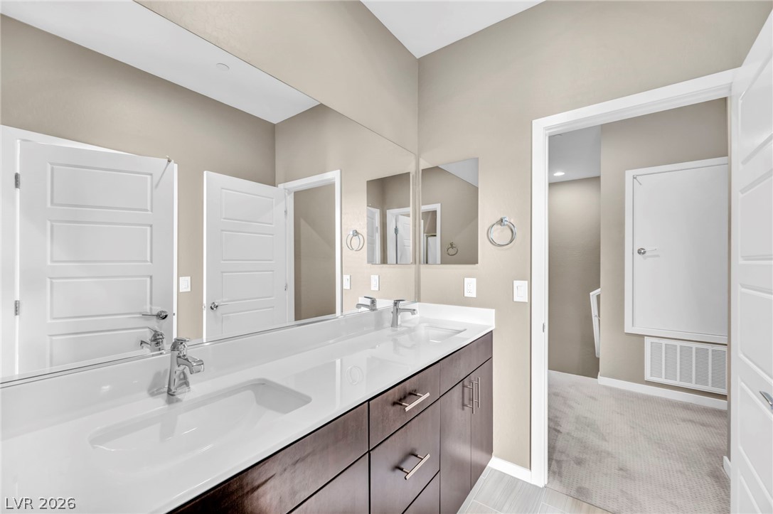 Photo 27 of 56, 11238 Essence Point Avenue #202