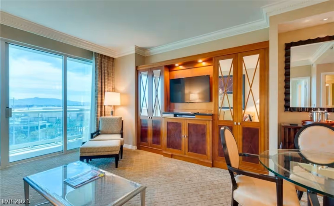 Photo 2 of 135 E Harmon Avenue #2020