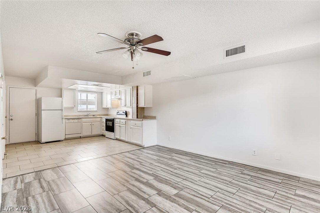 6227 Washington Avenue, Las Vegas